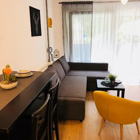 Right Place****cozy And Completely New Apartment *